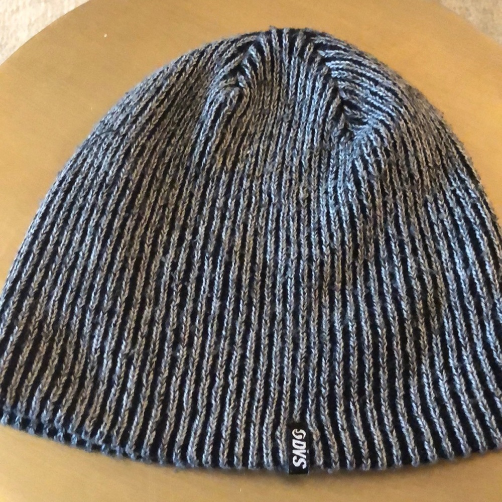 Dvs beanie